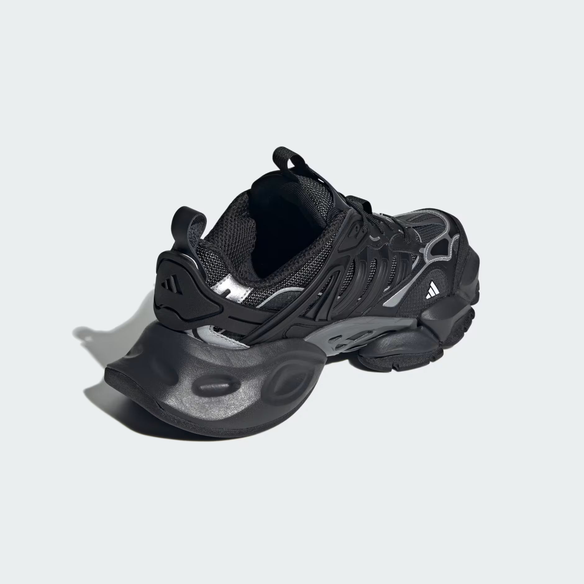 Adidas Vento XLG Deluxe BLACK & GREY